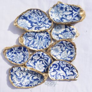 Antique Floral Dark Blue Oyster
